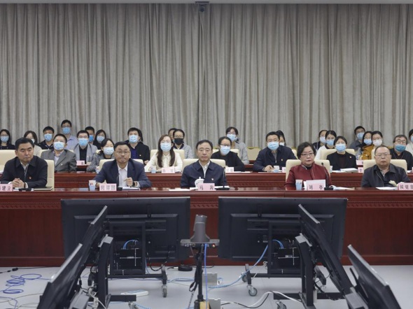 驻委纪检监察组、财务司、中国人口福利基金会联合举办“不忘初心、弘扬优良家风”——学习和继承刘少奇同志崇高精神风范主题党日活动