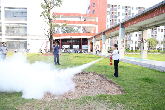 420ae8ce14264c52baf9116e2e3cc387_IMG_271