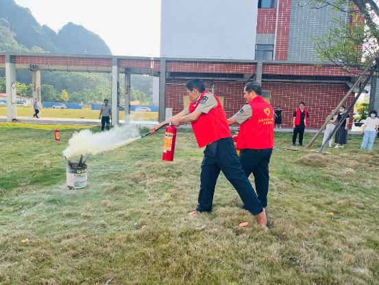 f3628c20f087434e8138bf1ed4a901da_IMG_266