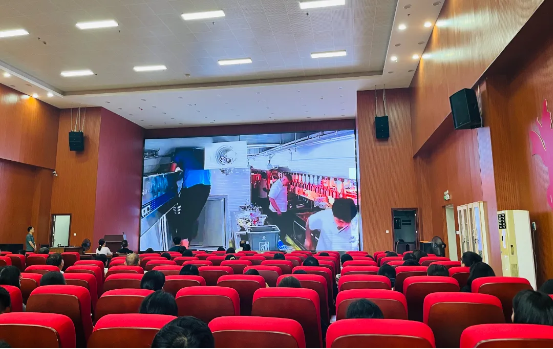 76a37aab654e431db048d300746d6e27_IMG_262