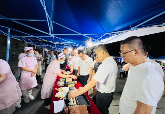 aa998d9201254194b51aeb1587546ce0_IMG_284