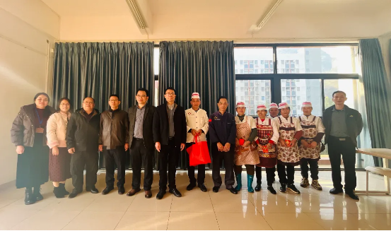 d588ed3972a04a73959d1334a1b06ae6_IMG_272