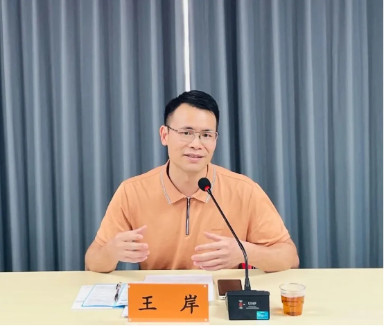 b9cb749f0f1e4466a996eacf622df7dc_IMG_261