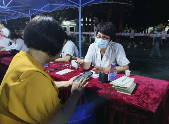 7941d9f0b0104a6282576a0ed5db2008_IMG_278