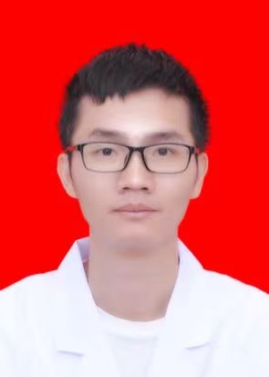 执业医师 黄定接