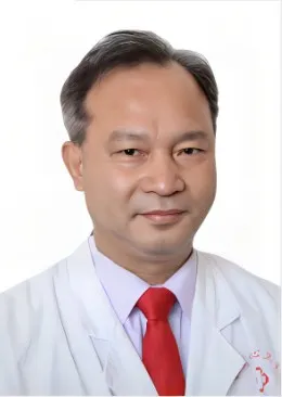 副主任医师 陈德伟